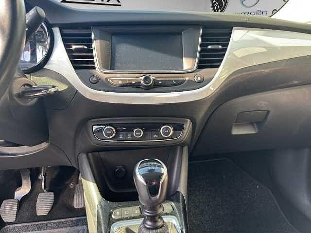 Opel Crossland 1.5 ECOTEC D 110 CV Start&Stop Design & Tech