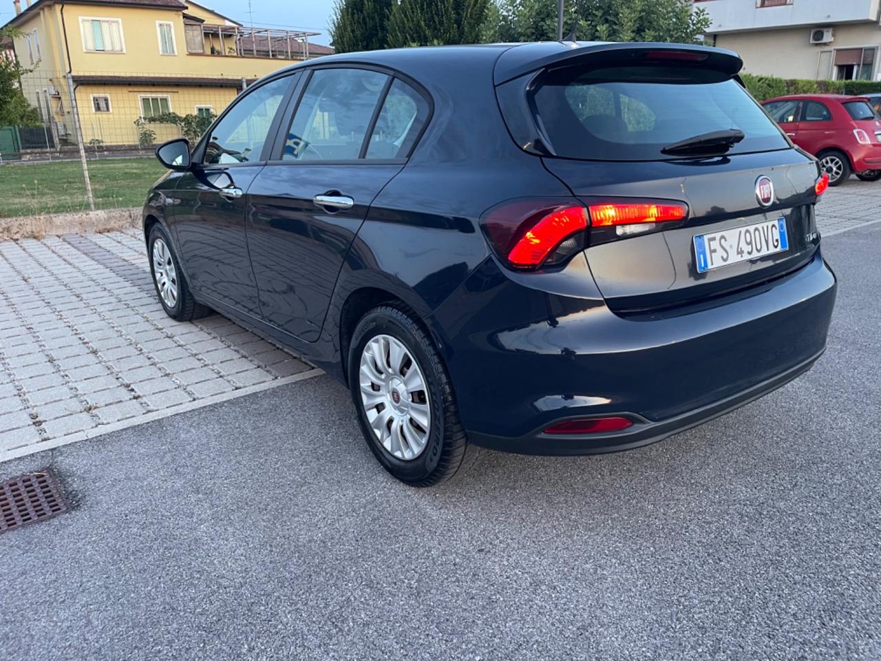 Fiat Tipo 1.6 Mjt S&S 5 porte Easy