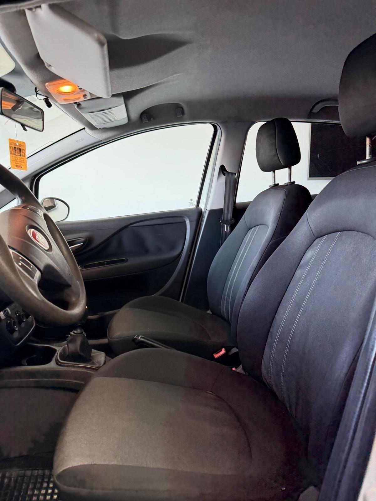 Fiat Punto 1.4 8V 5 porte Natural Power Street