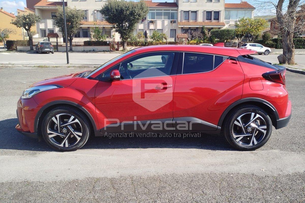 TOYOTA C-HR 1.8 Hybrid E-CVT Trend