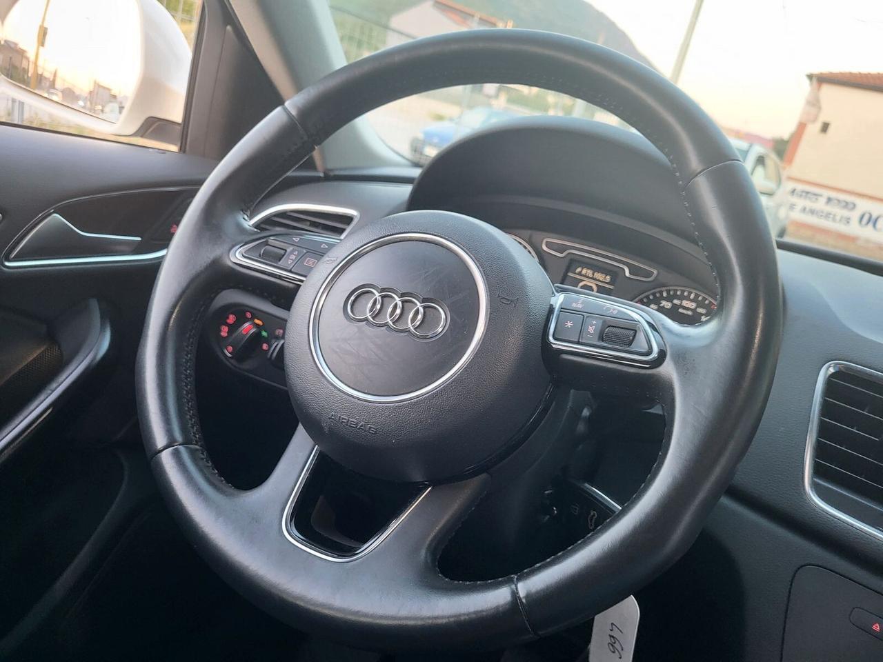 Audi Q3 2.0 TDI 177 CV QUATTRO - S TRONIC FARI LED / XENON PARK ASSIST