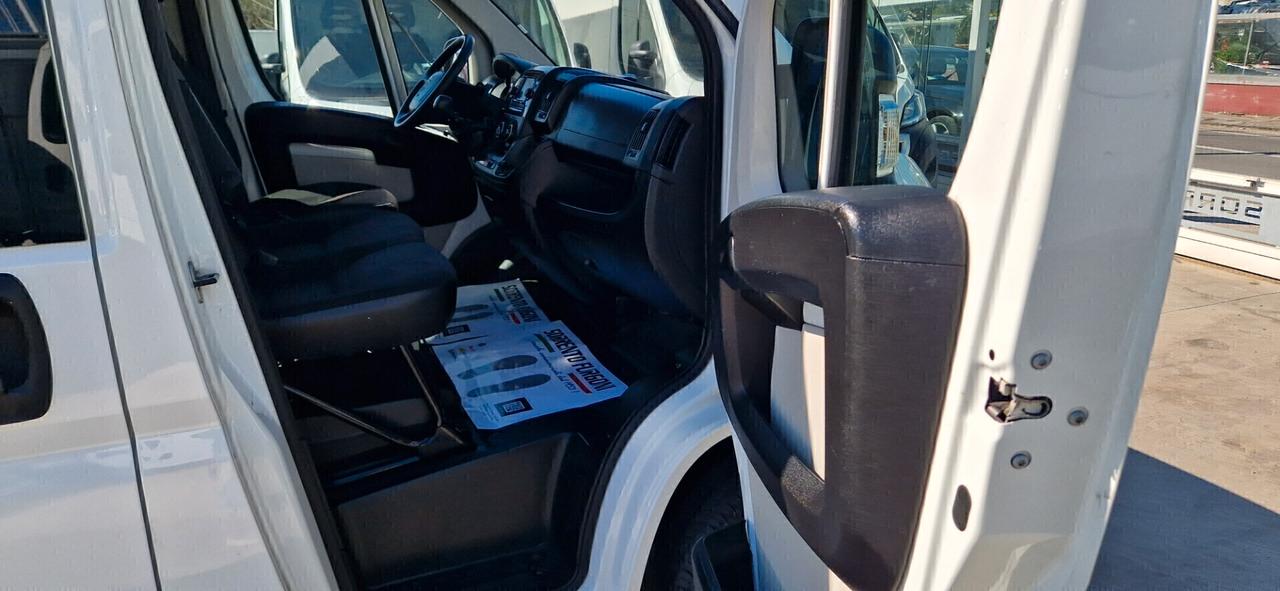 Fiat Ducato 9 POSTI 2.2 MJT 140 CV GANCIO TRAINO