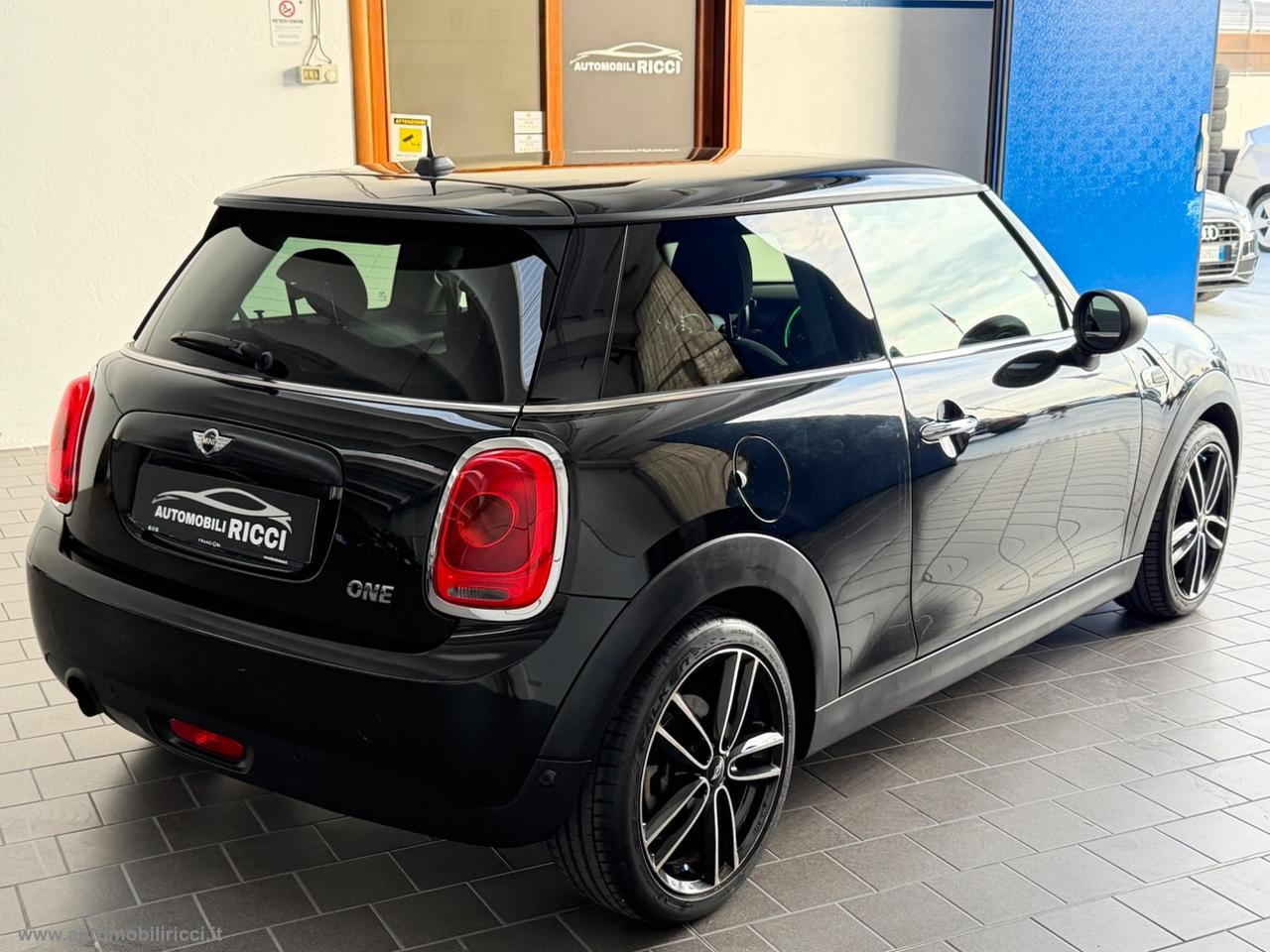MINI Mini One 75 CV