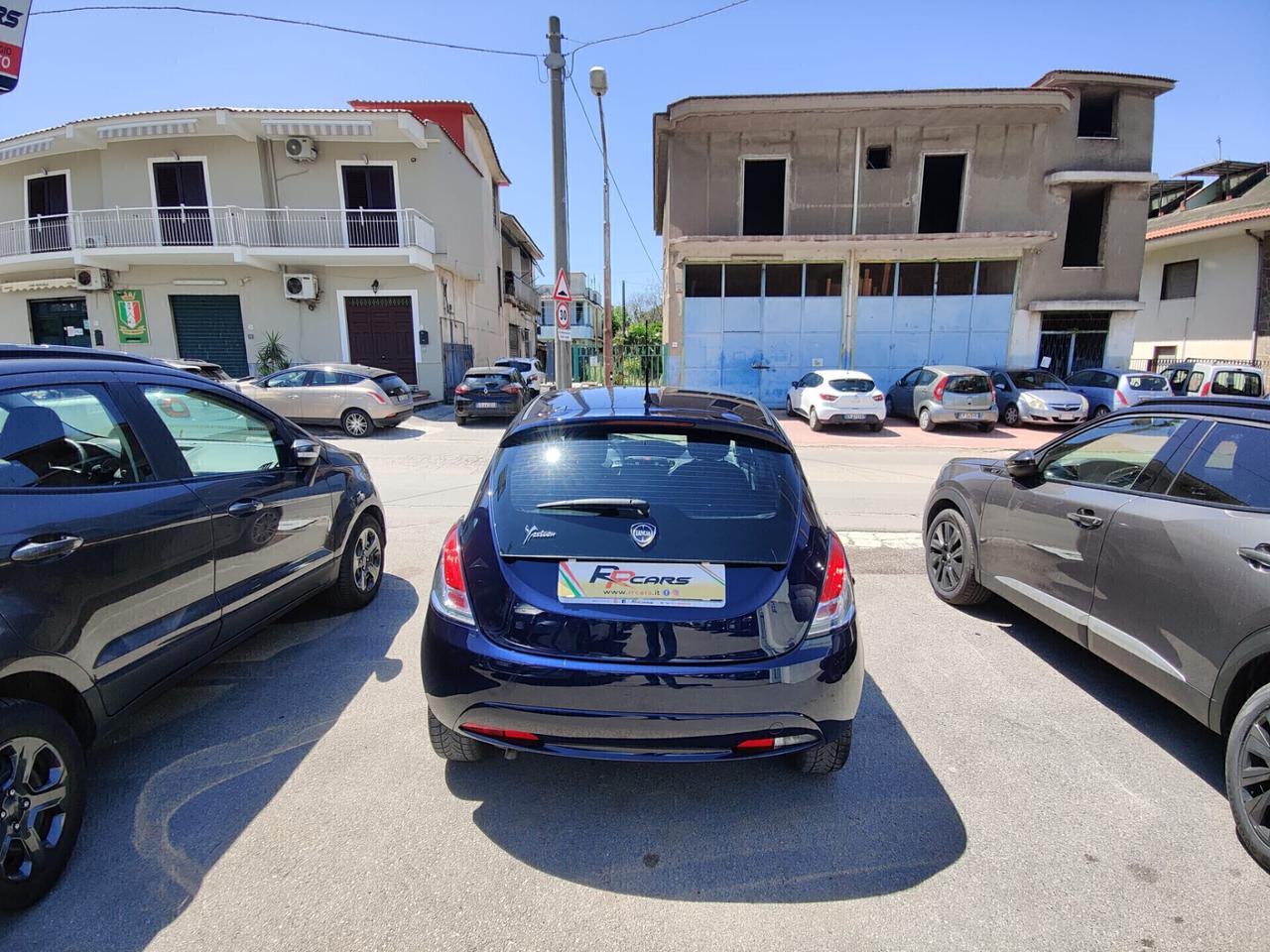 Lancia Ypsilon 1.2 69 CV 5 porte GPL Ecochic Gold