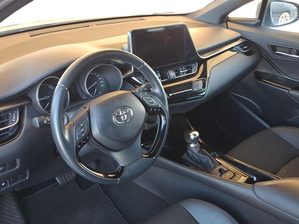 Toyota C-HR 2.0h Trend e-cvt
