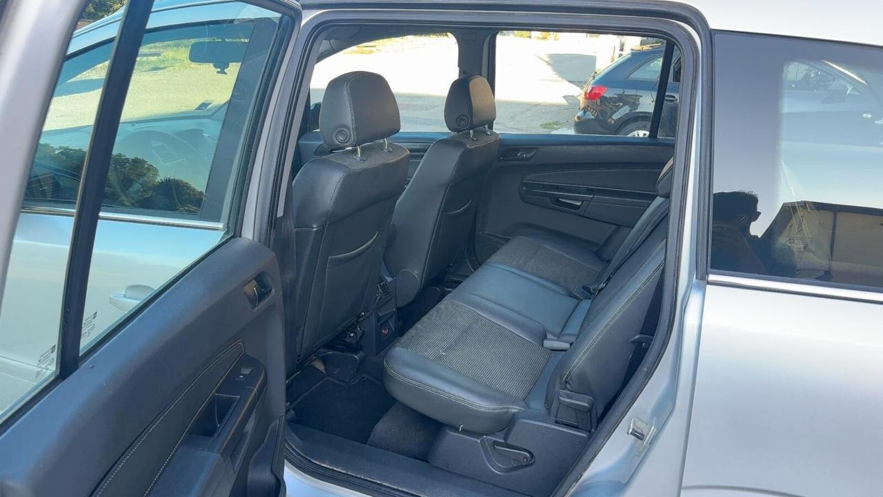 Opel Zafira 1.9 CDTI 120CV Cosmo