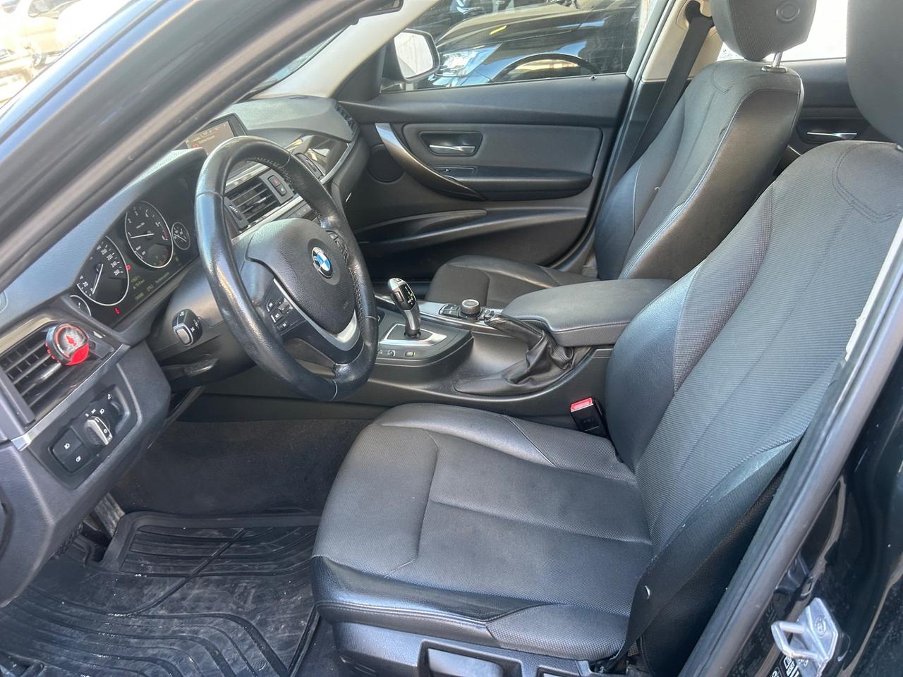 Bmw 318 D 143 CV Allestimento Modern