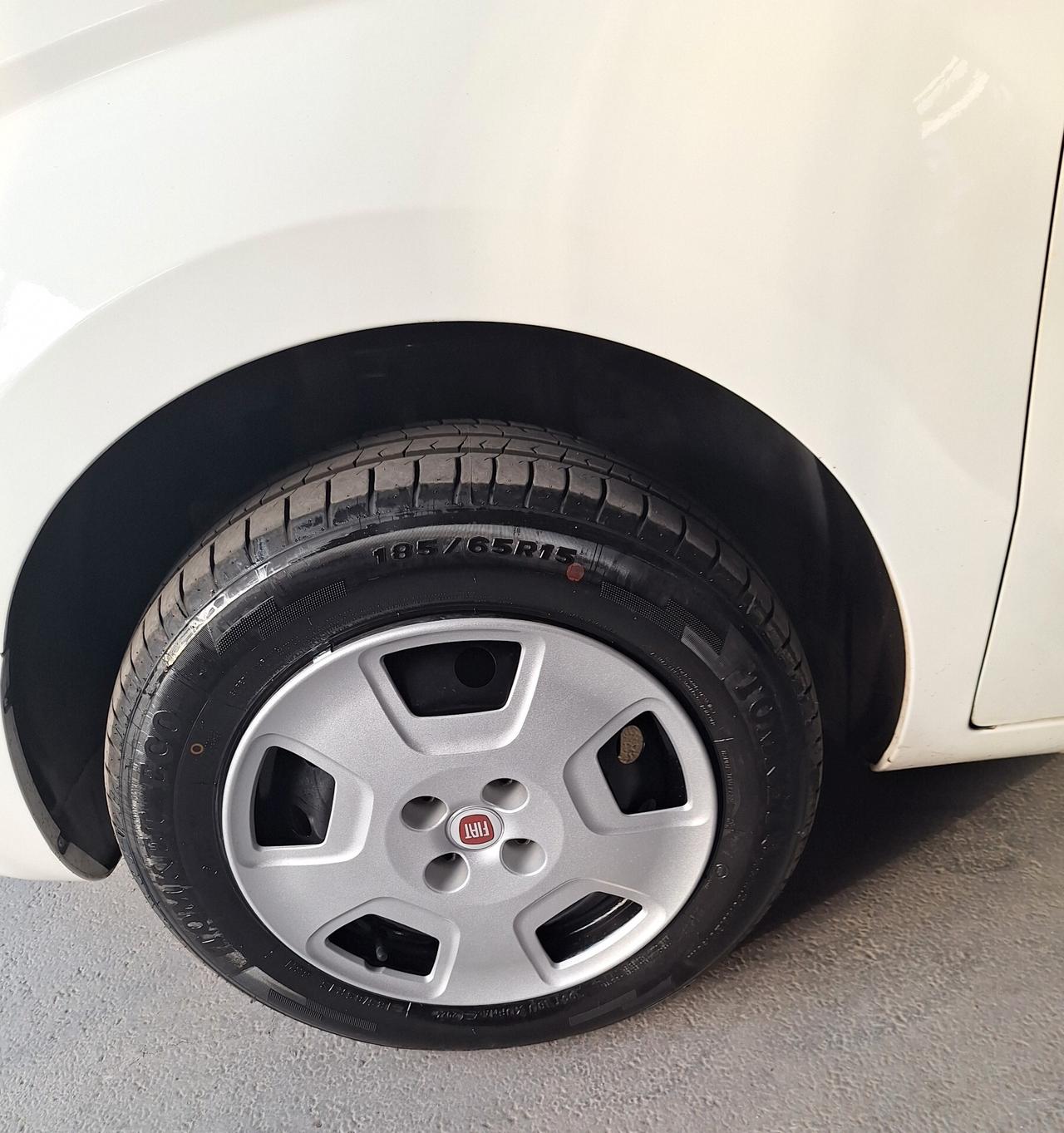 Fiat Qubo 1.4 8V 77 CV Natural Power