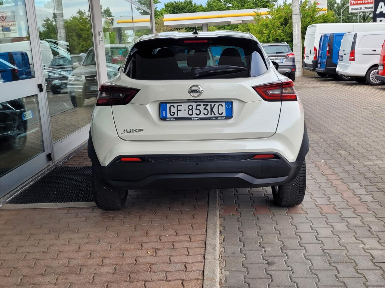 Nissan Juke 1.0 DIG-T 117 CV N-Connecta