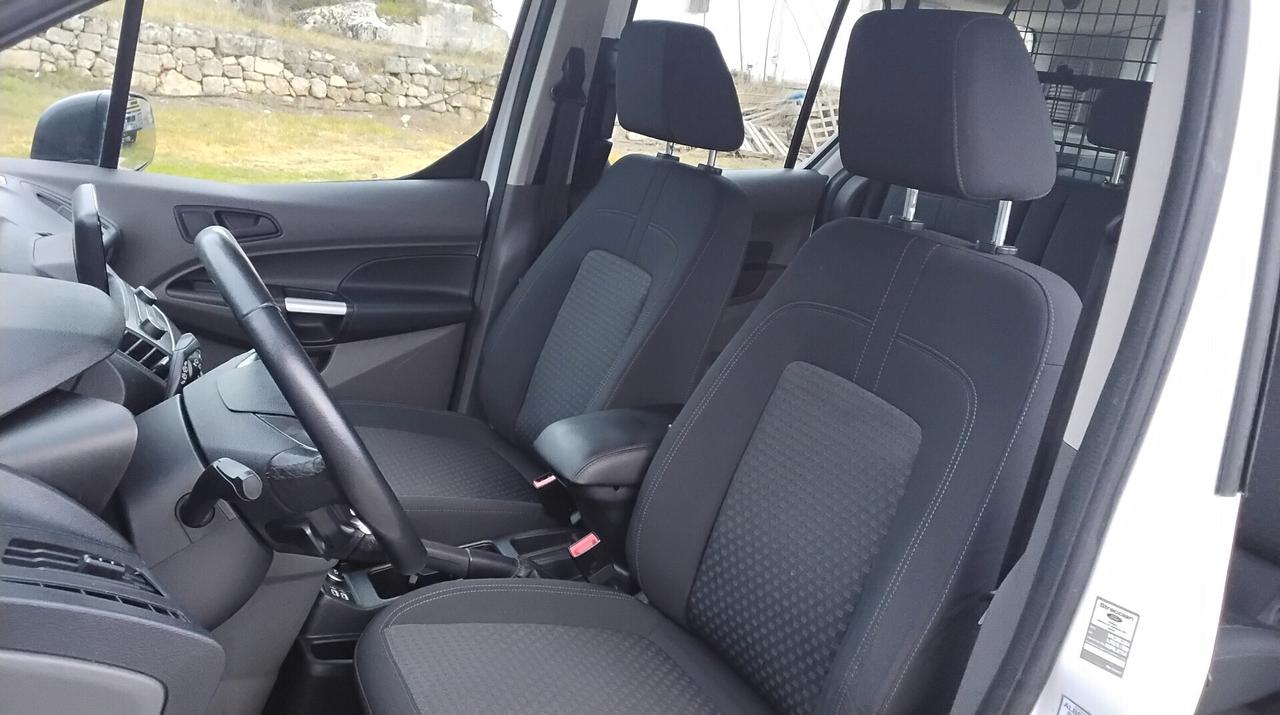 Ford Tourneo Connect Tourneo Connect 1.5 TDCi 120 CV Powershift Titanium