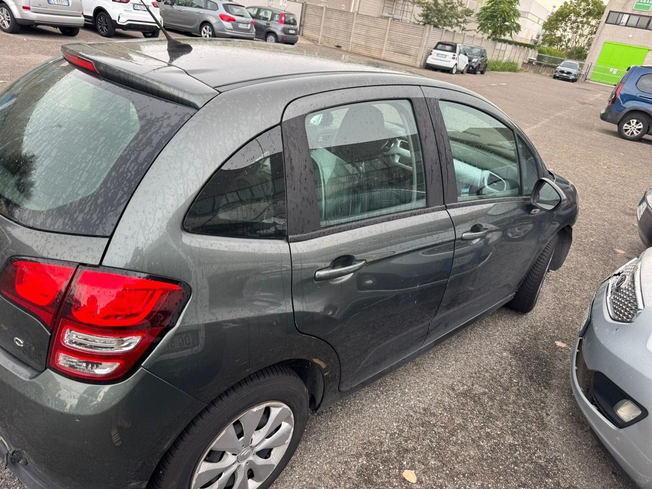 CITROEN C3 2011 1.1 BENZINA EURO5A INCIDENTAT