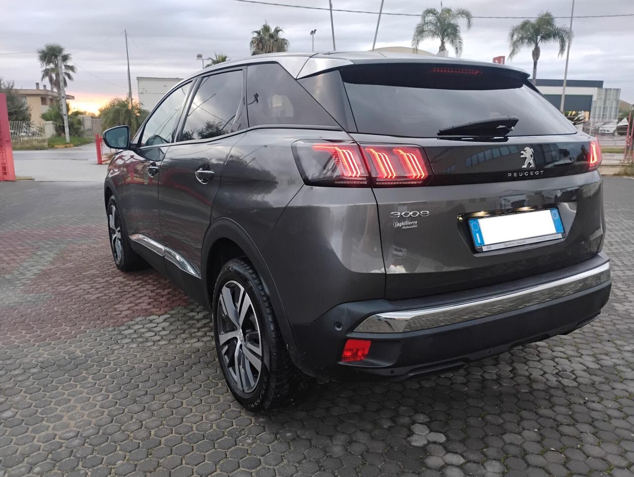 Peugeot 3008 BlueHDi 130 S&S EAT8 Allure