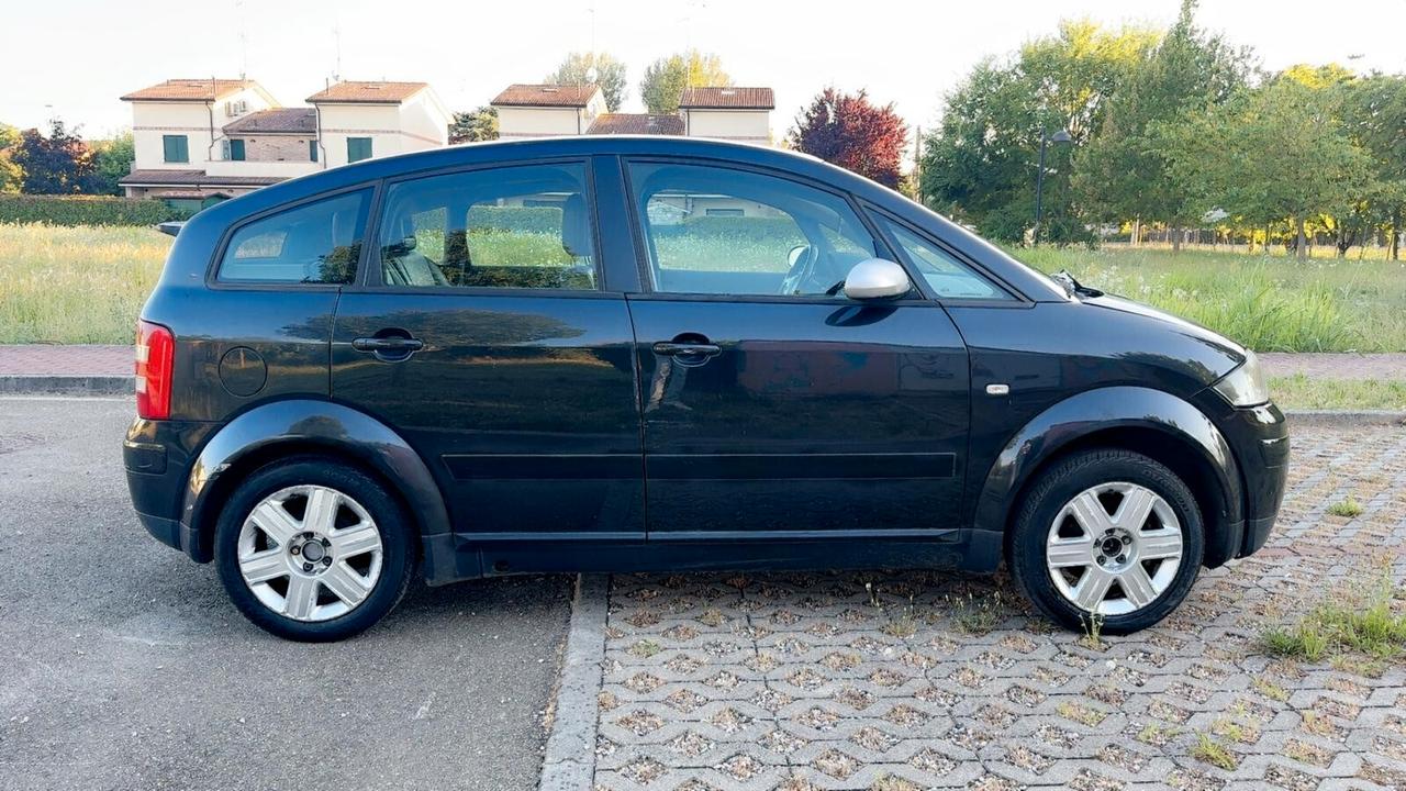 Audi A2 1.4 16V Top