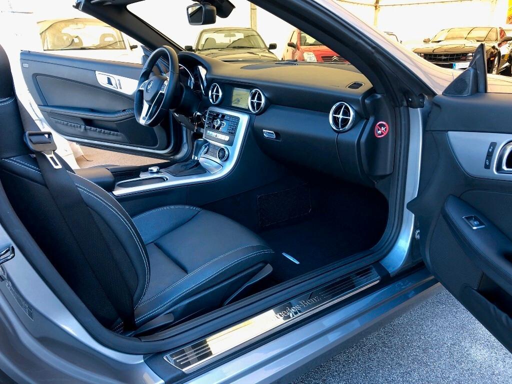 Mercedes-Benz SLK 200 Sport automatica