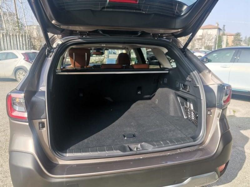 Subaru Outback Outback 2.5i Premium lineartronic 169CV 4WD ( ultime rimaste in Italia !! )