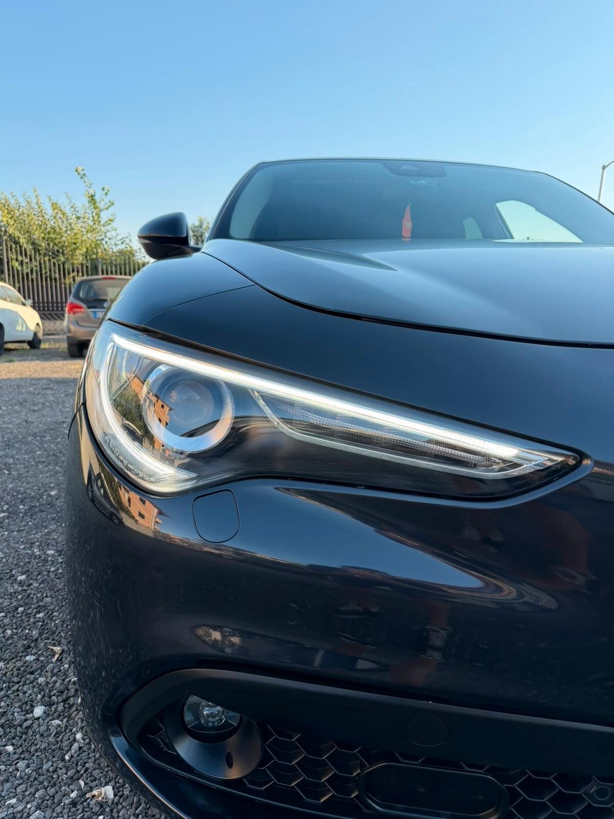 Alfa Romeo Stelvio 2.2 Turbodiesel 210 CV AT8 Q4 Executive