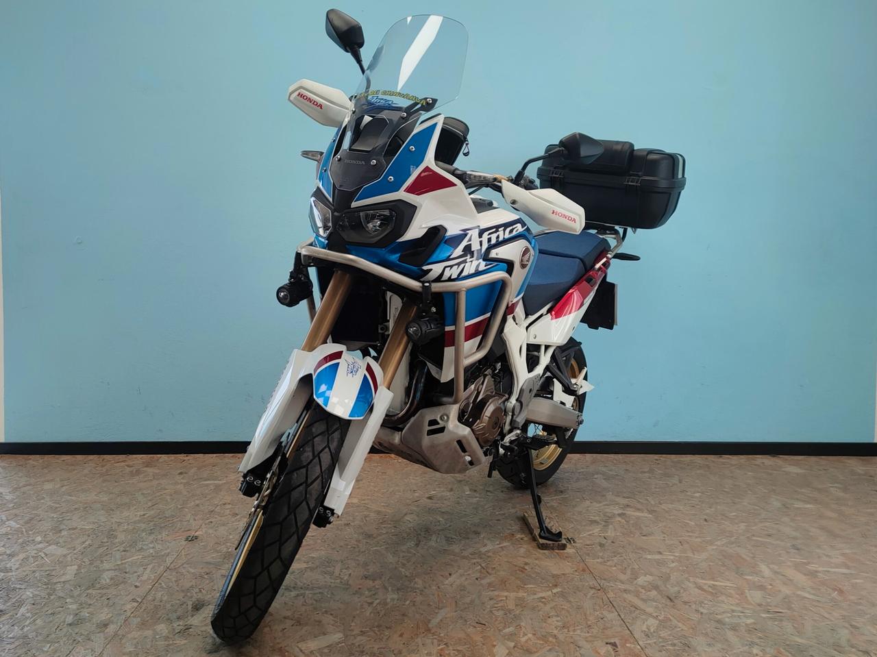 Honda AFRICA TWIN - Versione 30.mo Anniversario