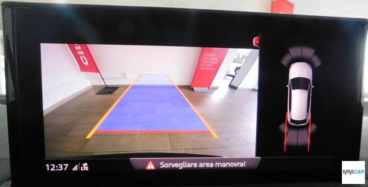 AUDI - Q2 - 35 TFSI S tronic Business Advanced