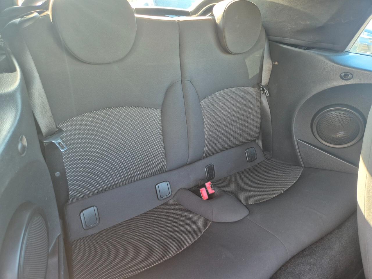 Mini 1.6 Cooper Cabrio