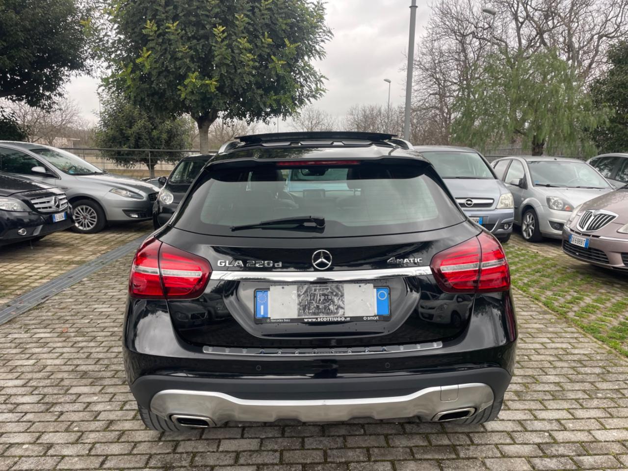 Mercedes-benz GLA 220 d Automatic 4Matic Sport Tetto apribile