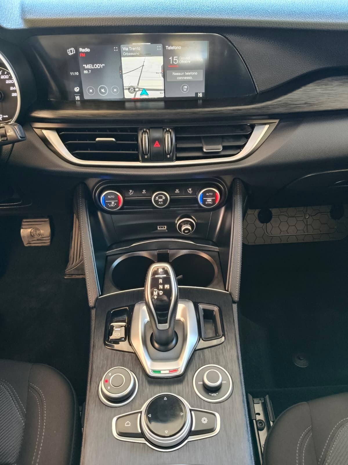Alfa Romeo Stelvio 2.2 Turbodiesel 160 CV AT8 RWD Business