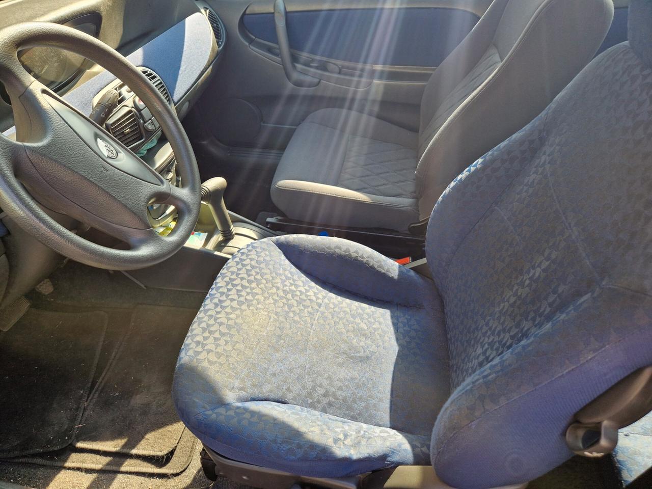 Lancia Y 1.2 60CV AUTOMATICA "103.900 km" Clima, Serovsterzo
