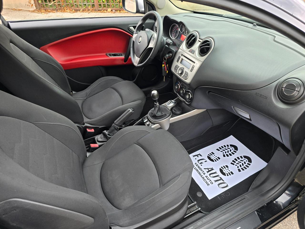 ALFA MITO DISTINCTIVE 1.3 M-JET 2013 PERFETTA
