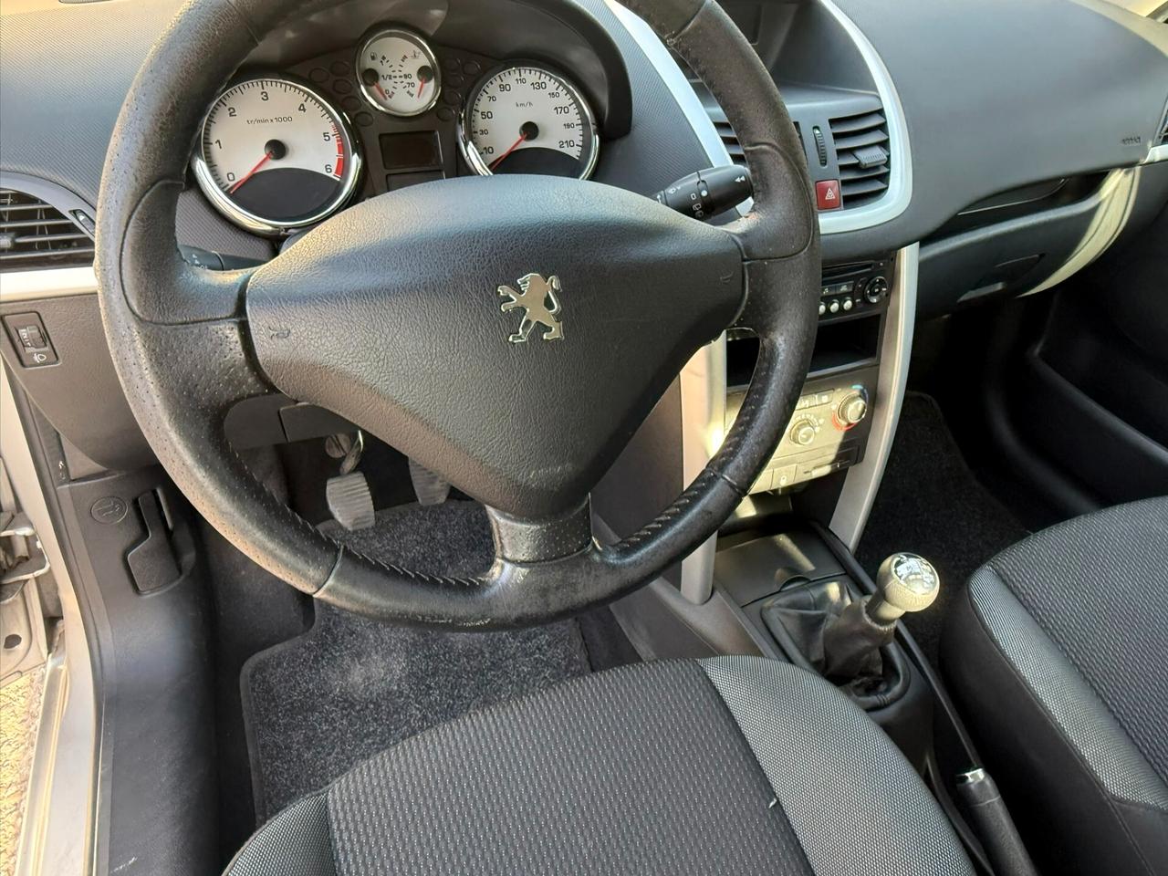 Peugeot 207 5p 1.4 hdi 8v energie 70cv