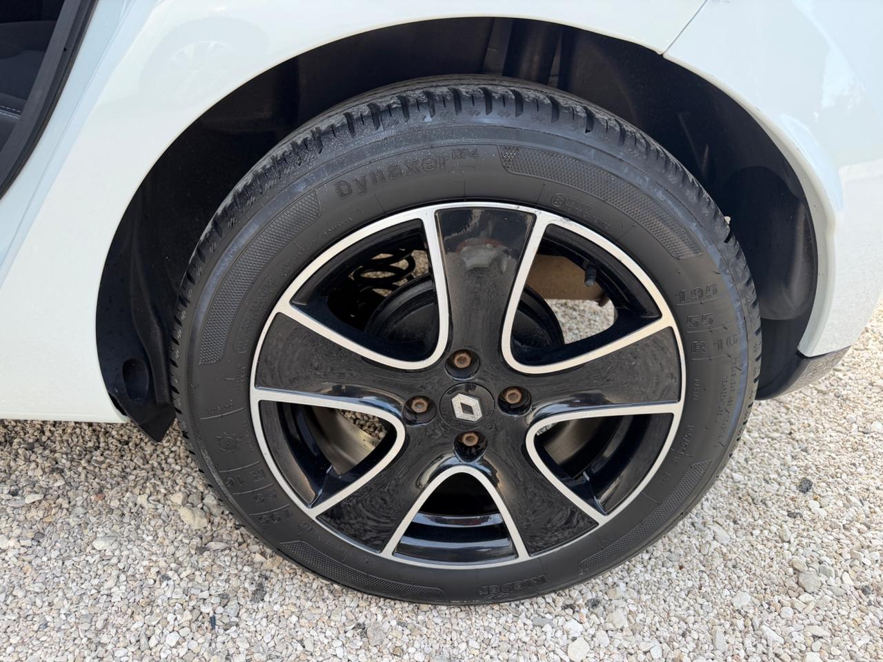 Renault Clio 1.2 75CV 5 porte Zen