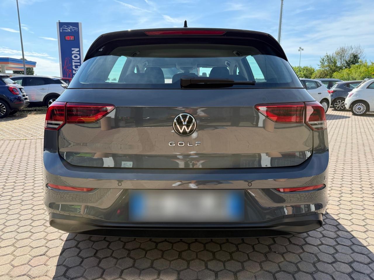 Volkswagen Golf 1.5 TGI Life
