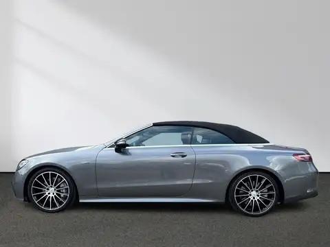 Mercedes E 220 d Cabrio Premium Plus solo 20.000 km
