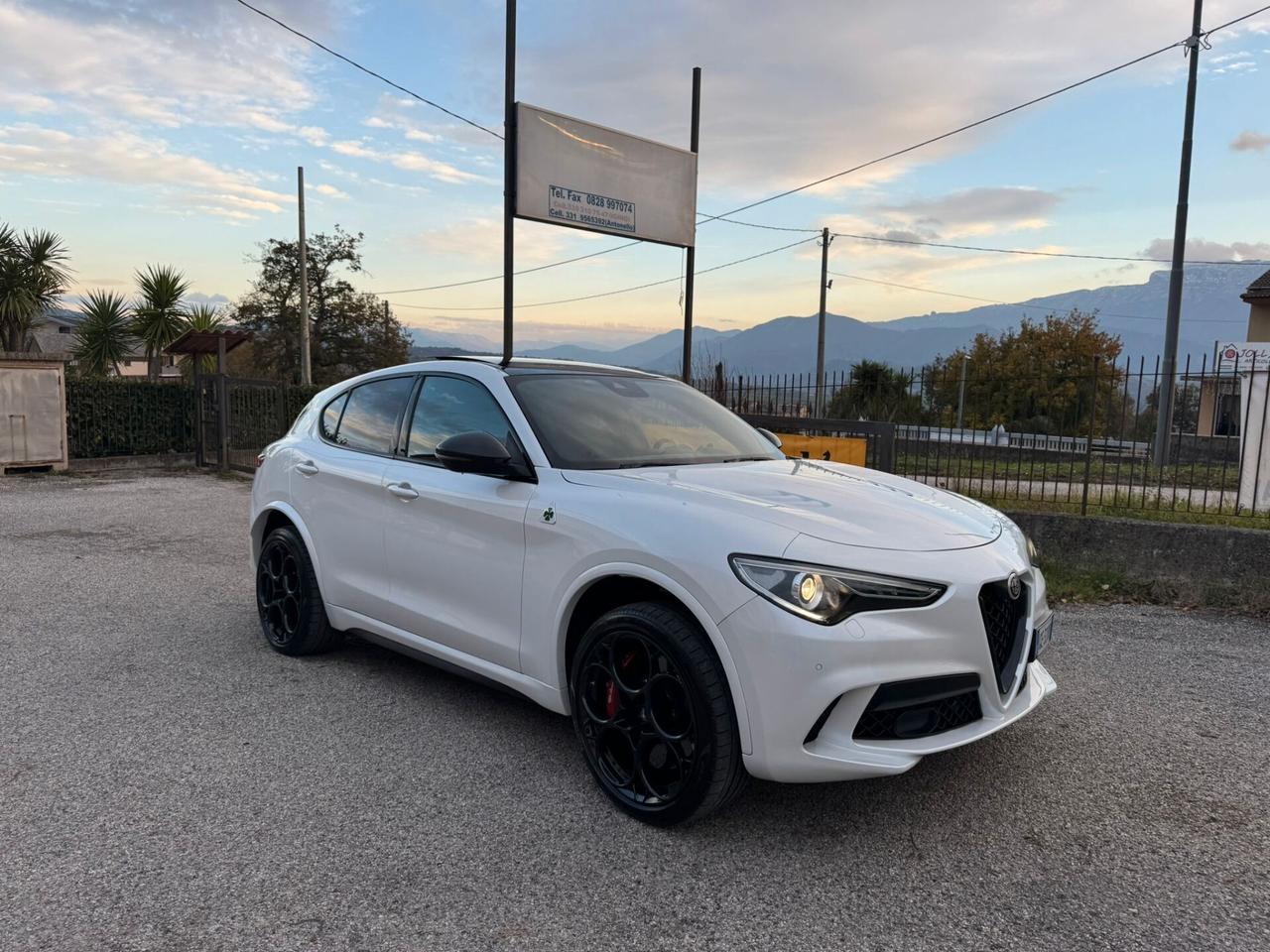 Alfa Romeo Stelvio 2.9 Bi-Turbo V6 510 CV AT8 Quadrifoglio