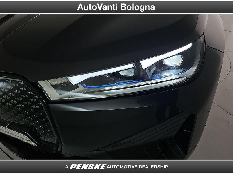 BMW iX xDrive40 Pacchetto Sportivo