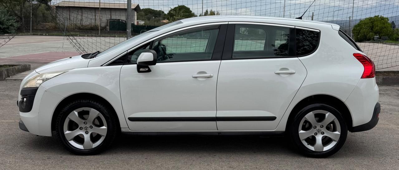 Peugeot 3008 1.6 HDi 115CV Allure