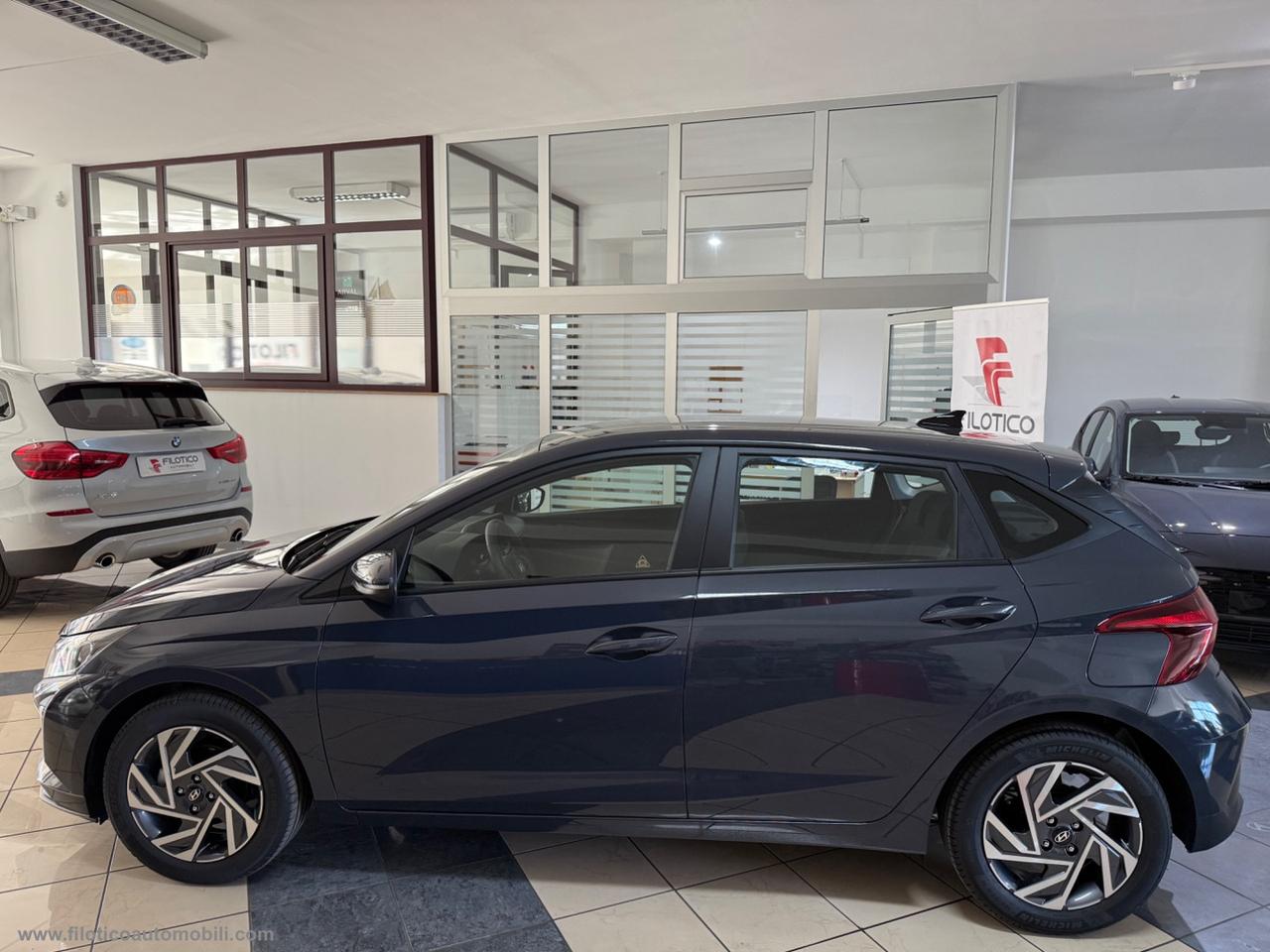 HYUNDAI i20 1.2 MPI MT Connectline KM ZERO KM ZERO FULL APPLE CARPLAY - ANDROID