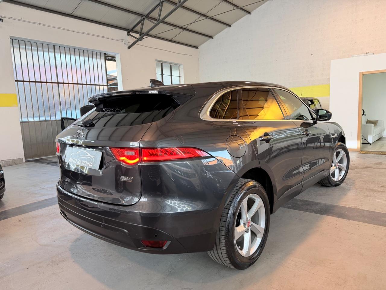Jaguar F-Pace 2.0 D 180 CV AWD . Portfolio 2019
