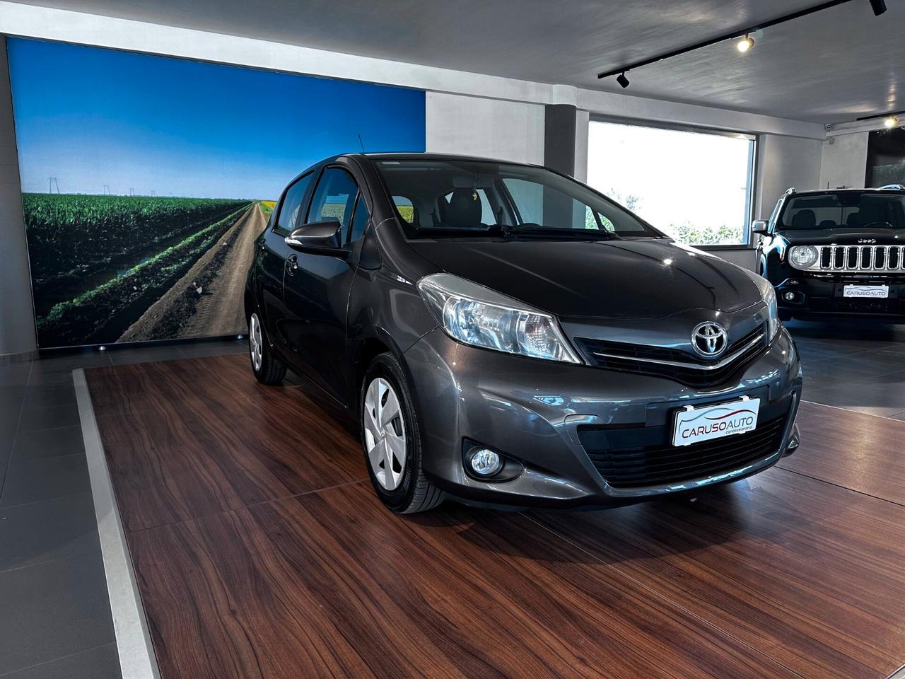 Toyota Yaris 1.0 5 porte Active
