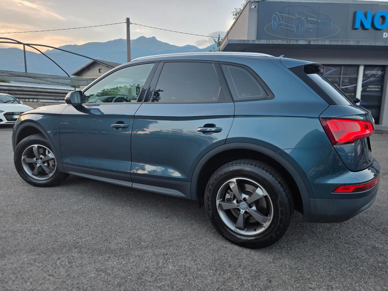 Audi Q5 2.0 TDI quattro S tronic line plus