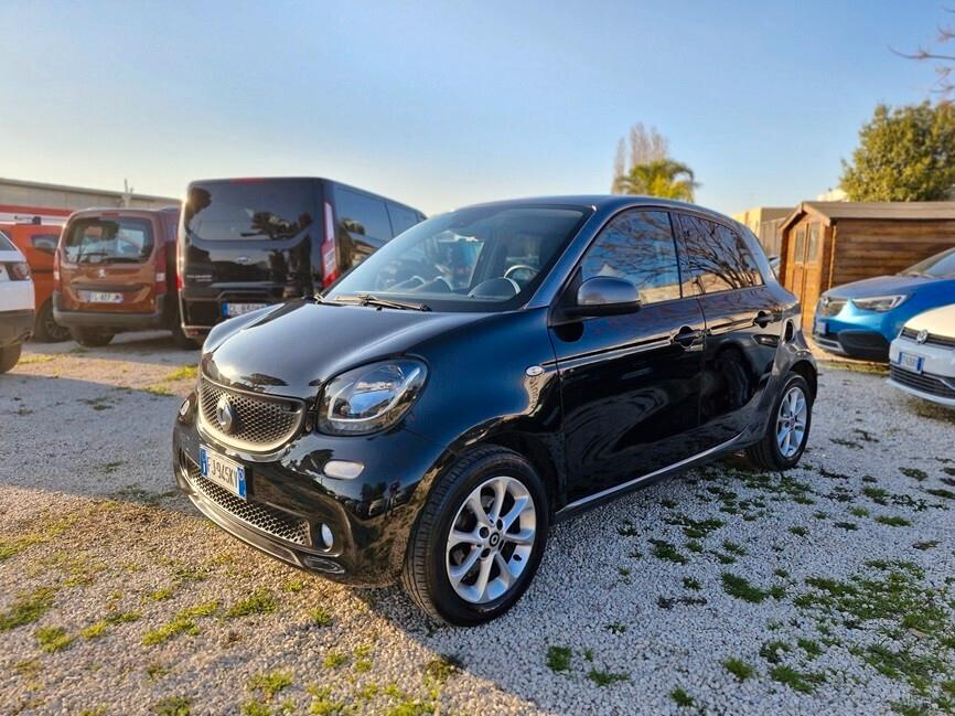 Smart ForFour MANUALE GPL