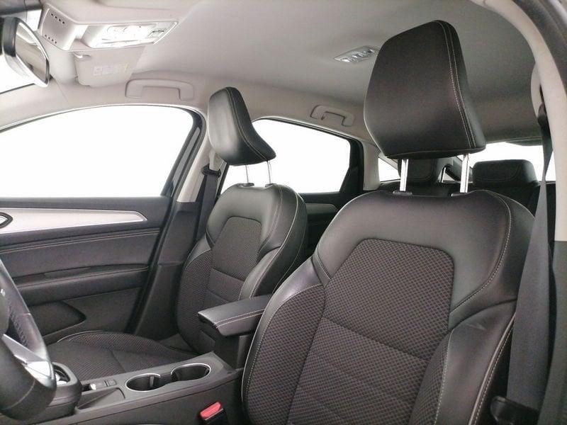 Renault Arkana 1.6 E-Tech full hybrid Techno 145cv