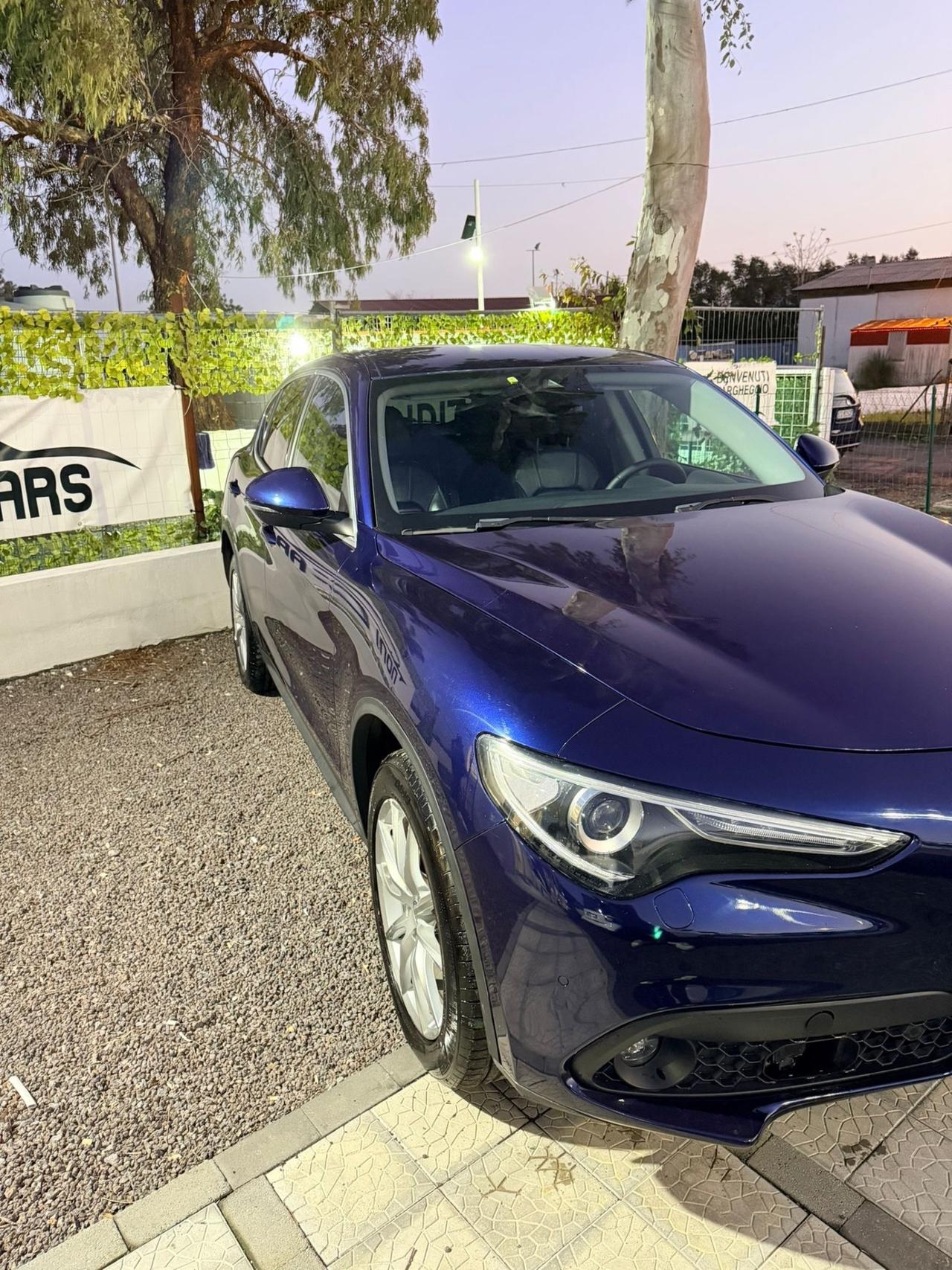 Alfa Romeo Stelvio 2.2 Jtdm Q4 Super