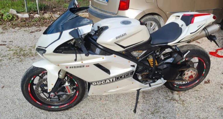 Ducati 1198 unico proprietario 15000 km
