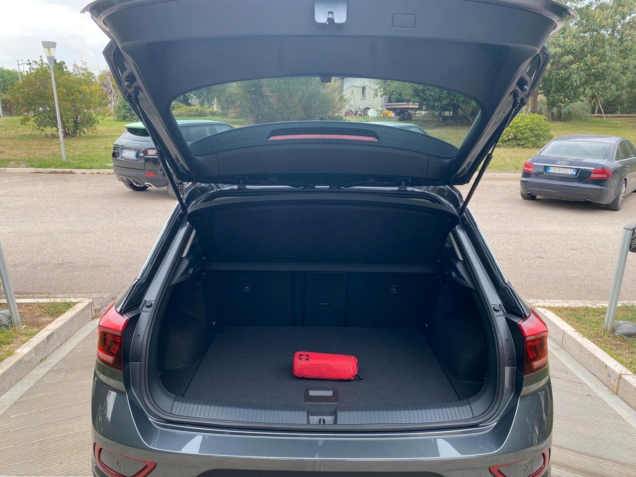 Volkswagen T-Roc 1.0 TSI Life Edition Plus