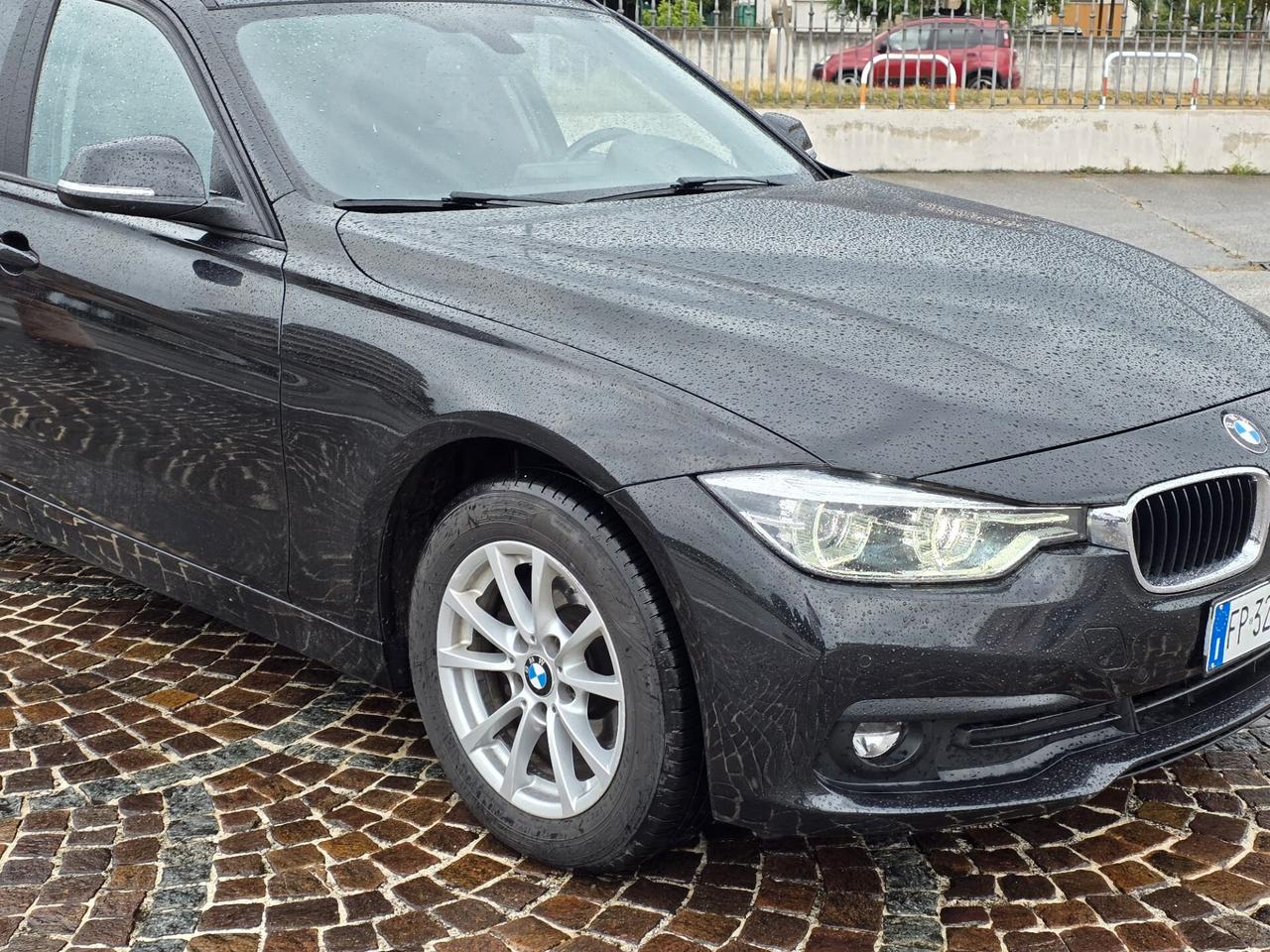Bmw 318 318d Touring Business Advantage aut.
