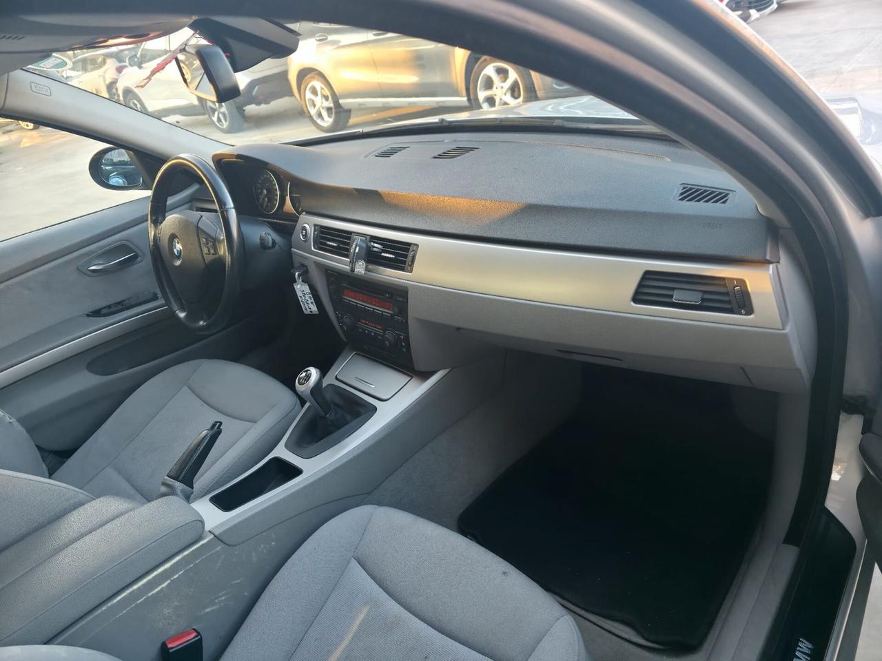 Bmw 320 320i cat Attiva