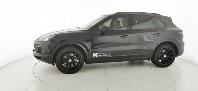 PORSCHE Cayenne 3.0 V6