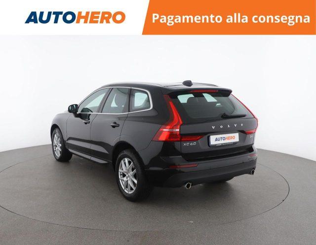 VOLVO XC60 B4 (d) AWD Geartronic Business Plus