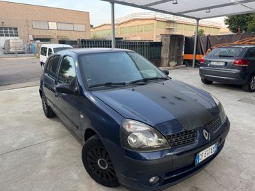 Renault Clio 1.2 benzina 43KW consumi bassi