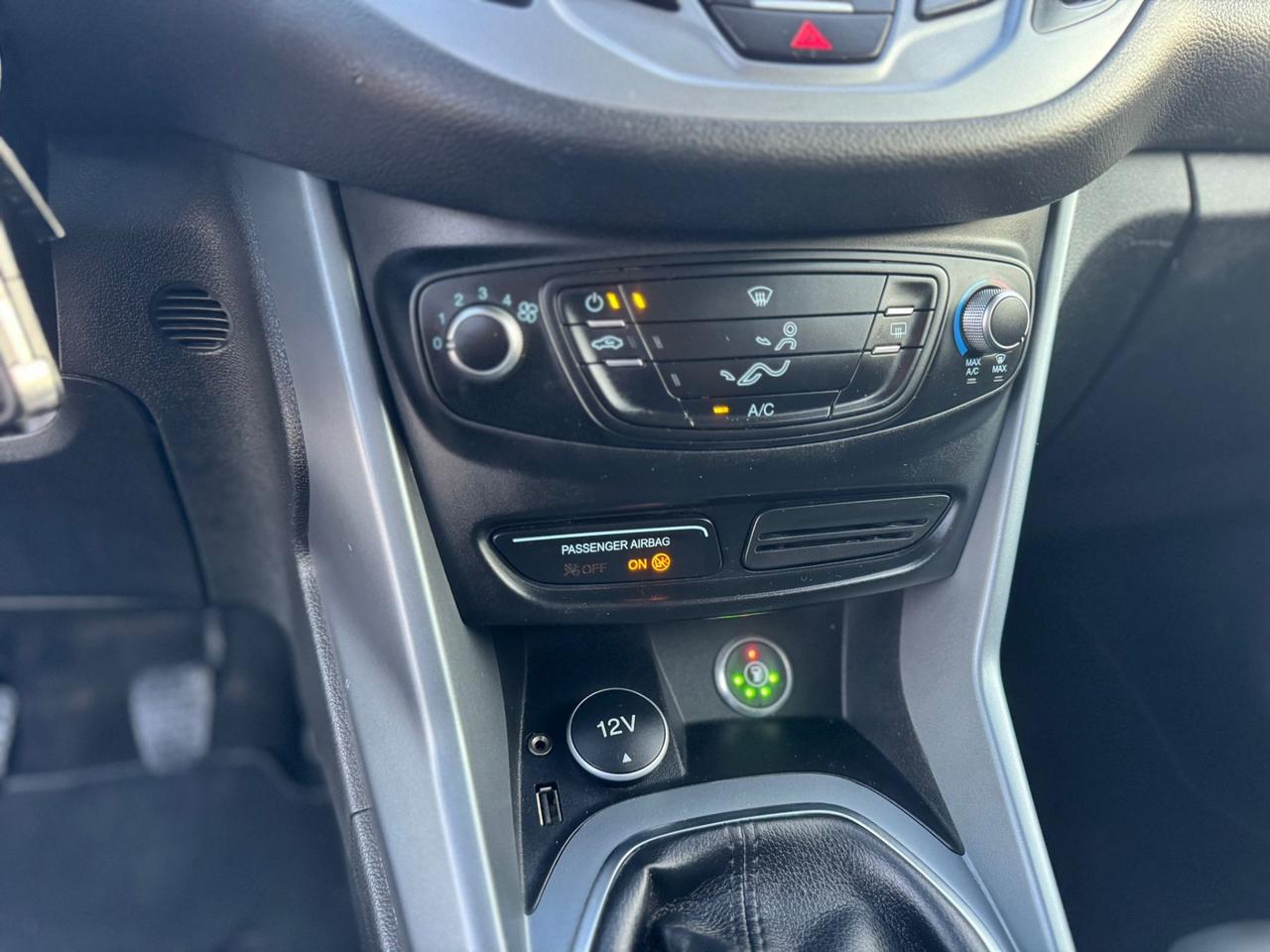 Ford B-Max 1.4 90 CV GPL Business Titanium