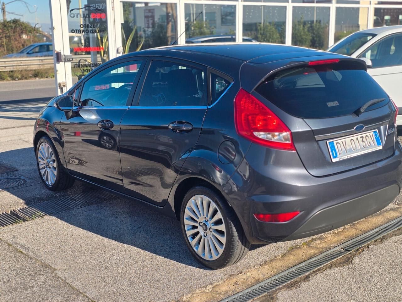 Ford Fiesta 1.2 82 CV 5 porte Titanium